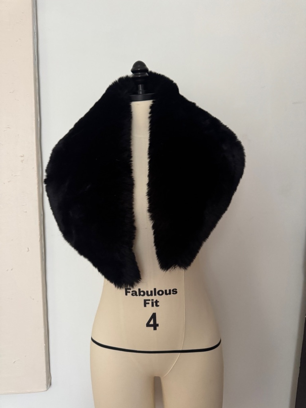 Black Faux Fur Shawl Collar Scarf